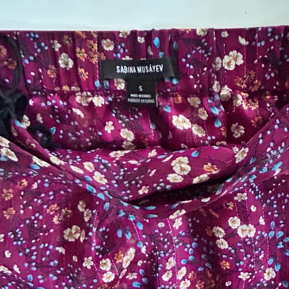 SABINA MUSAYEV Sky Floral Wrap Skirt flower print  red size small - Picture 8 of 10